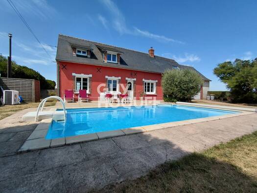 Maison à vendre 304 500 € 6 pièces 4 chambres 157 m² 924 m² de terrain Dangers 28190