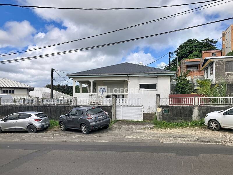 Maison à louer, 92m², LES ABYMES