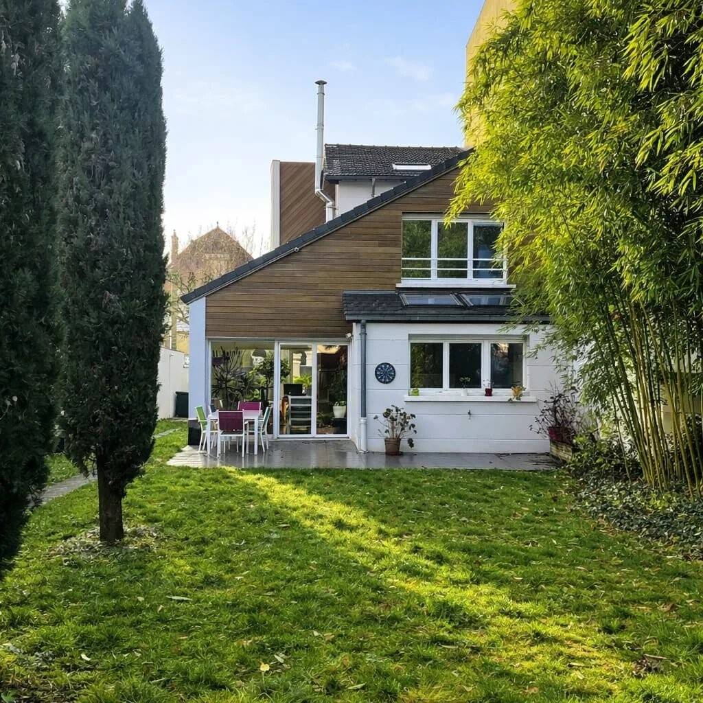 Maison à vendre, 227m², LA VARENNE SAINT HILAIRE