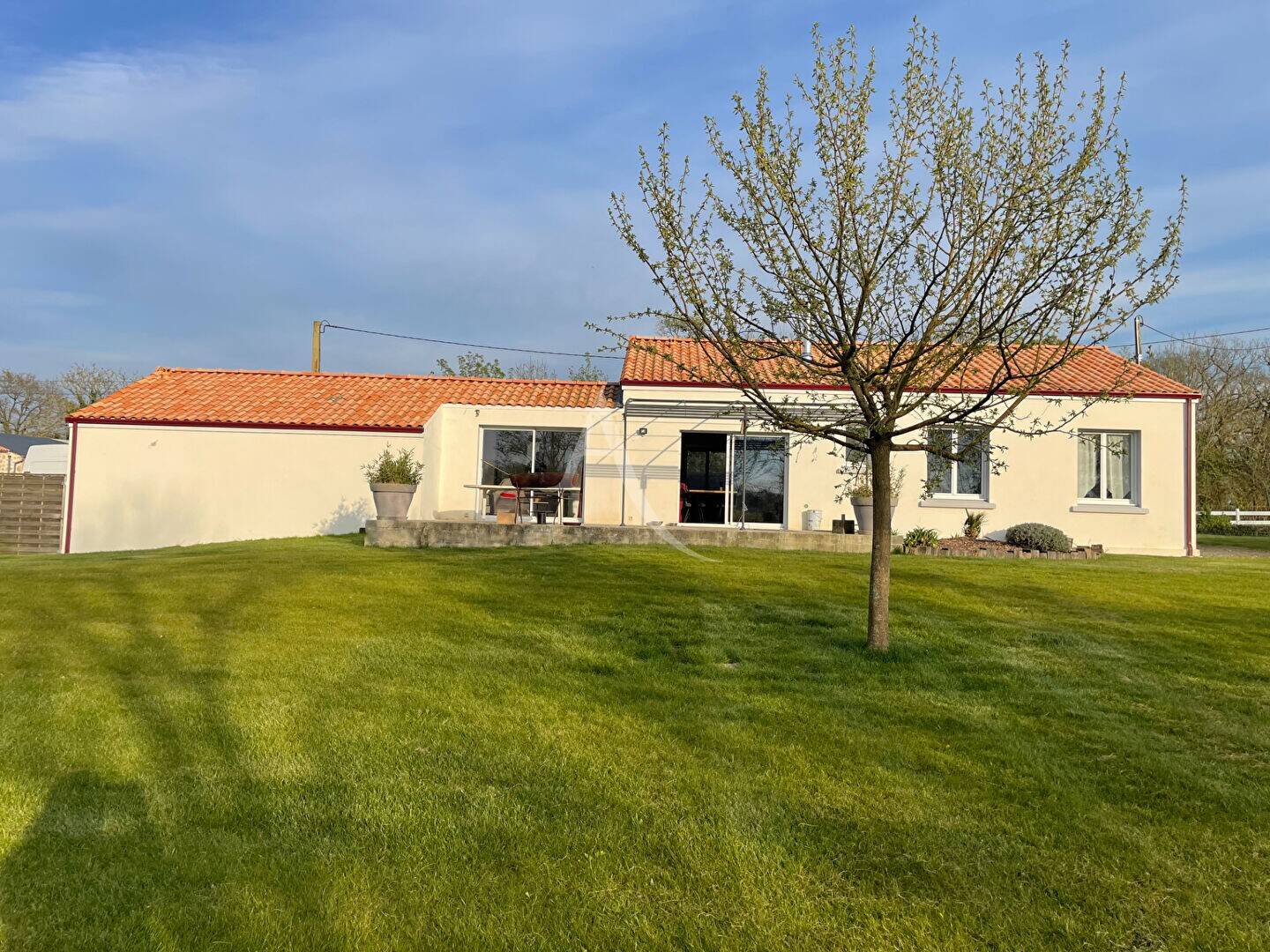 Maison à vendre, 114m², SAINT LUMINE DE COUTAIS