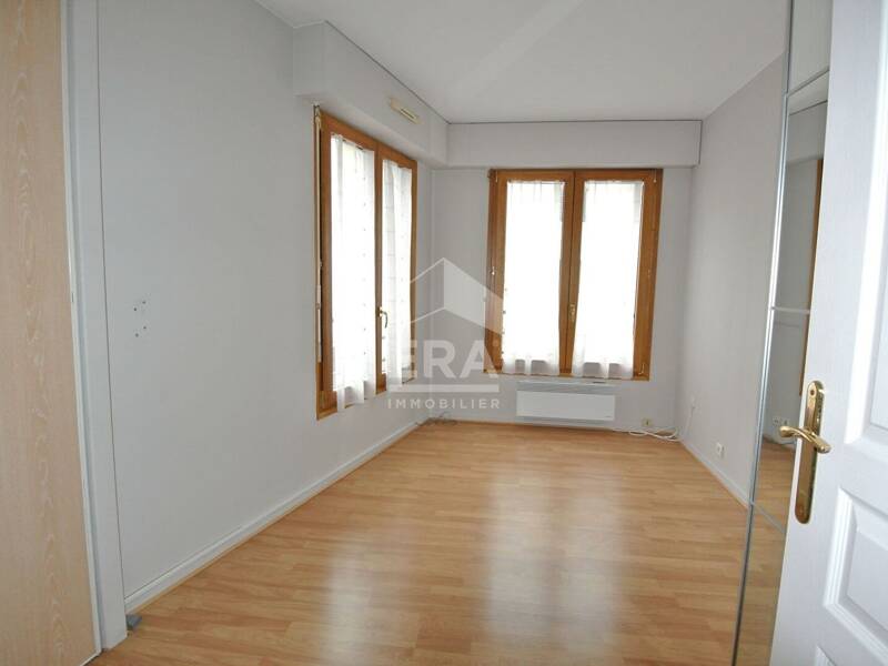 Maison à louer, 51m², PARIS 16E