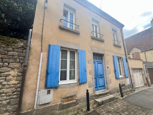 Maison à vendre 116 750 € 5 pièces 3 chambres 70 m² 80 m² de terrain Centre Ville-Saint Léonard-Notre-Dame Alençon 61000