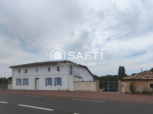 Maison à vendre 185 000 € 6 pièces 3 chambres 140 m² 2 615 m² de terrain Saint-Palais-de-Négrignac 17210