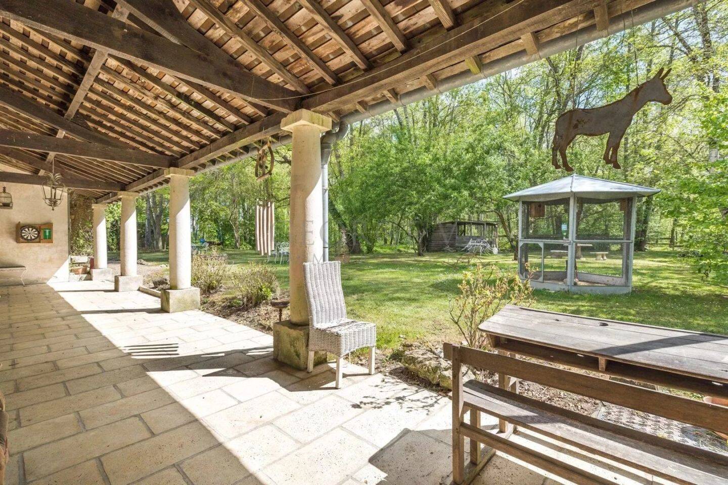 Maison à vendre, 2300m², MONT PRES CHAMBORD
