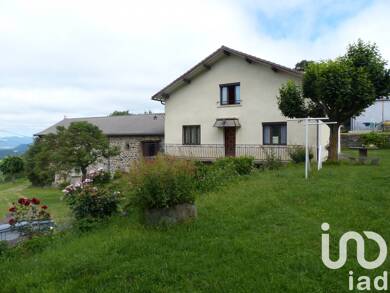 Maison à vendre 260 000 € 7 pièces 5 chambres 152 m² 3 380 m² de terrain Saint-Hostien 43260