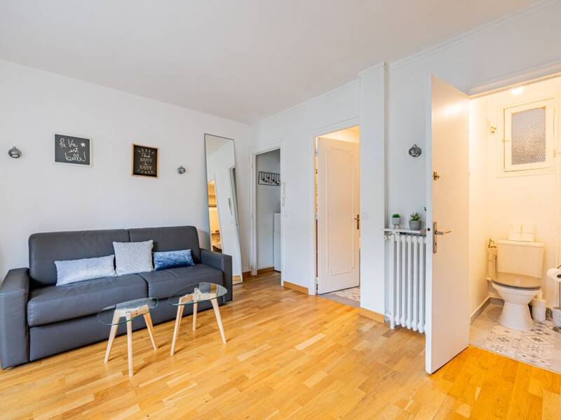 Maison à louer, 0m², PARIS 17E