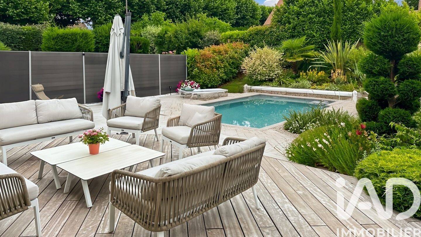 Maison à vendre, 144m², OZOUER LE VOULGIS