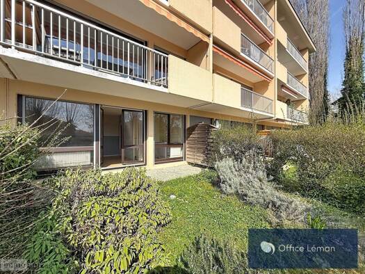 Appartement à vendre 185 000 € 1 pièce 32 m² RDC Divonne-les-Bains 01220