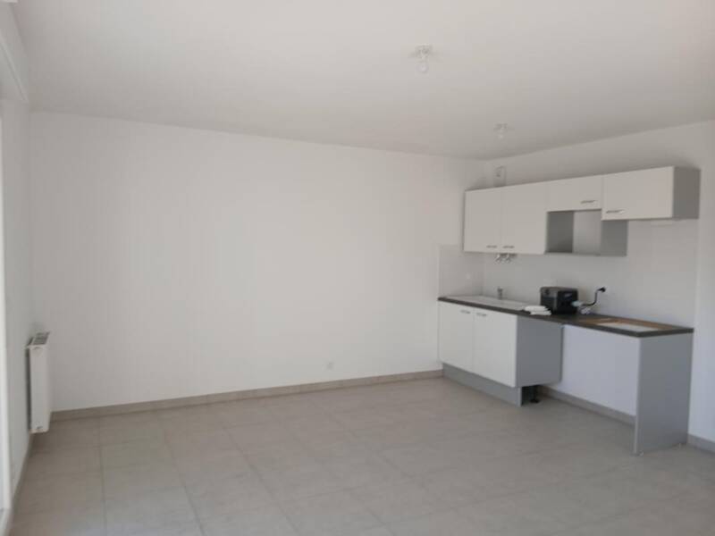 Maison à louer, 64m², MONTUSSAN