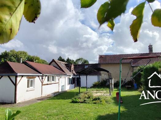 Maison à vendre 120 000 € 3 pièces 2 chambres 70 m² 2 100 m² de terrain Les Autels-Villevillon 28330