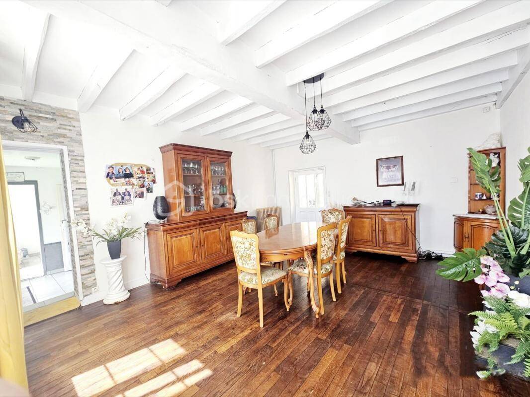 Maison à vendre, 252m², SAINT MARTIN D'ABBAT