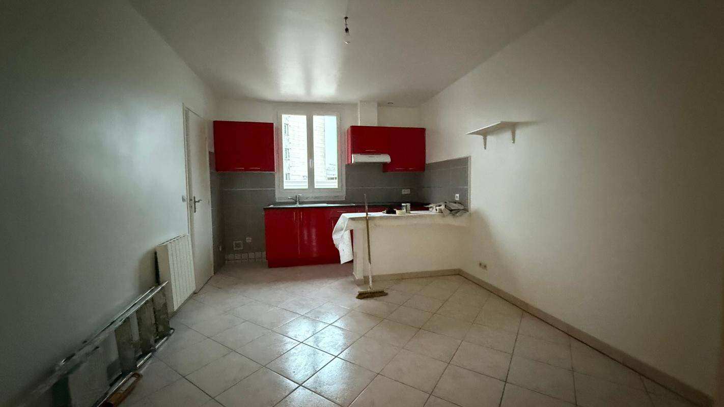 Maison à louer, 33m², SAINT MAUR DES FOSSES
