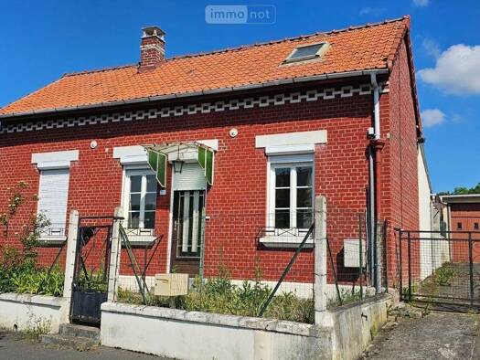 Maison de plain-pied à vendre 140 265 € 2 pièces 1 chambre 59 m² 966 m² de terrain Thézy-Glimont 80440