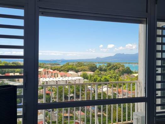 Appartement à vendre 166 000 € 4 pièces 3 chambres 78,8 m² Étage 9/9 Pointe-à-Pitre 97110