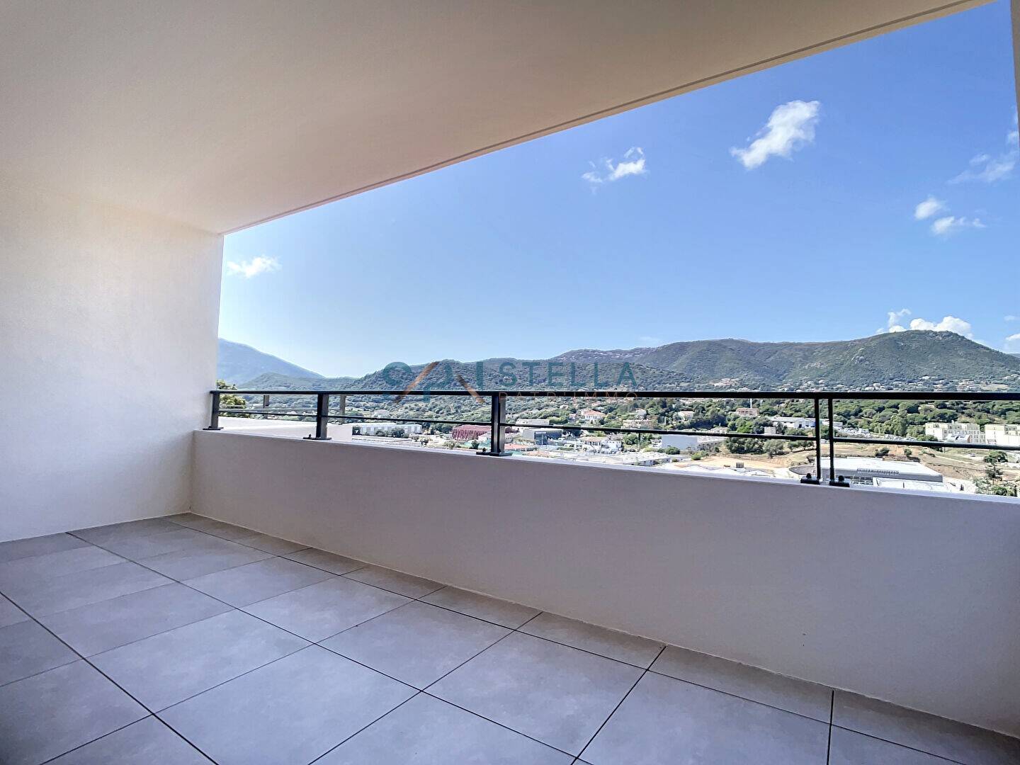 Maison à louer, 33m², AJACCIO