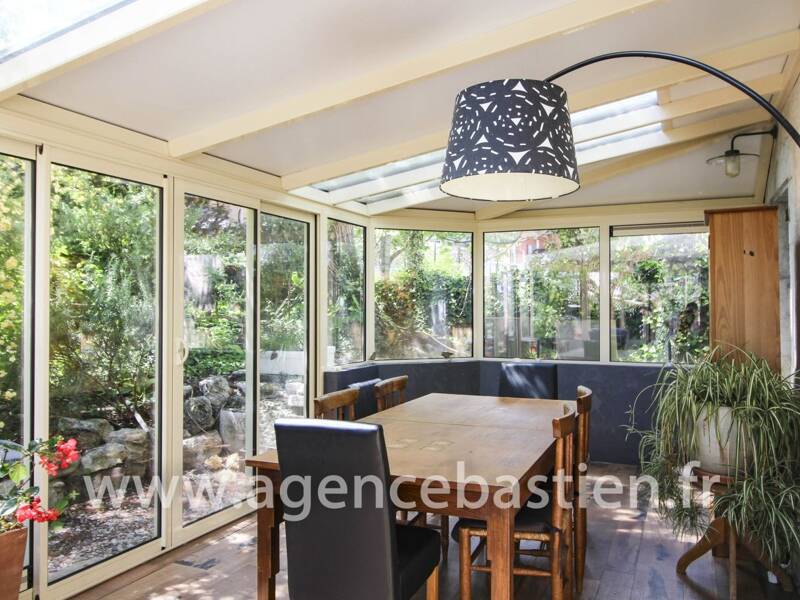 Maison à louer, 212m², THOIRY