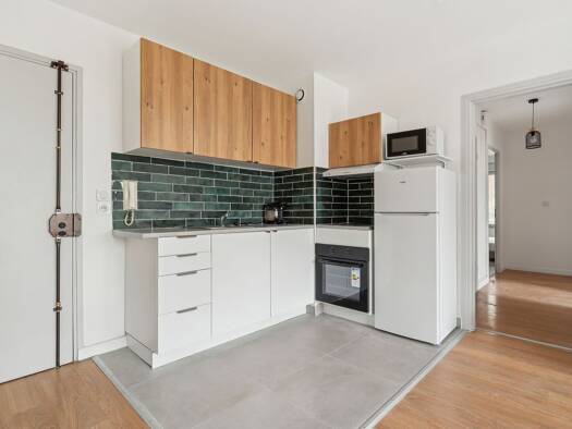 Appartement à louer 800 € 2 pièces 2 chambres 54,7 m² 1er étage Moulin-Poterie Roubaix 59100