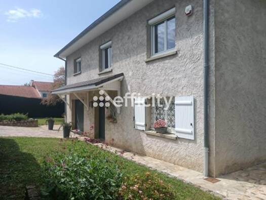 Villa à vendre 389 000 € 7 pièces 4 chambres 203 m² 810 m² de terrain Centre-Loire Saint-Just-Saint-Rambert 42170