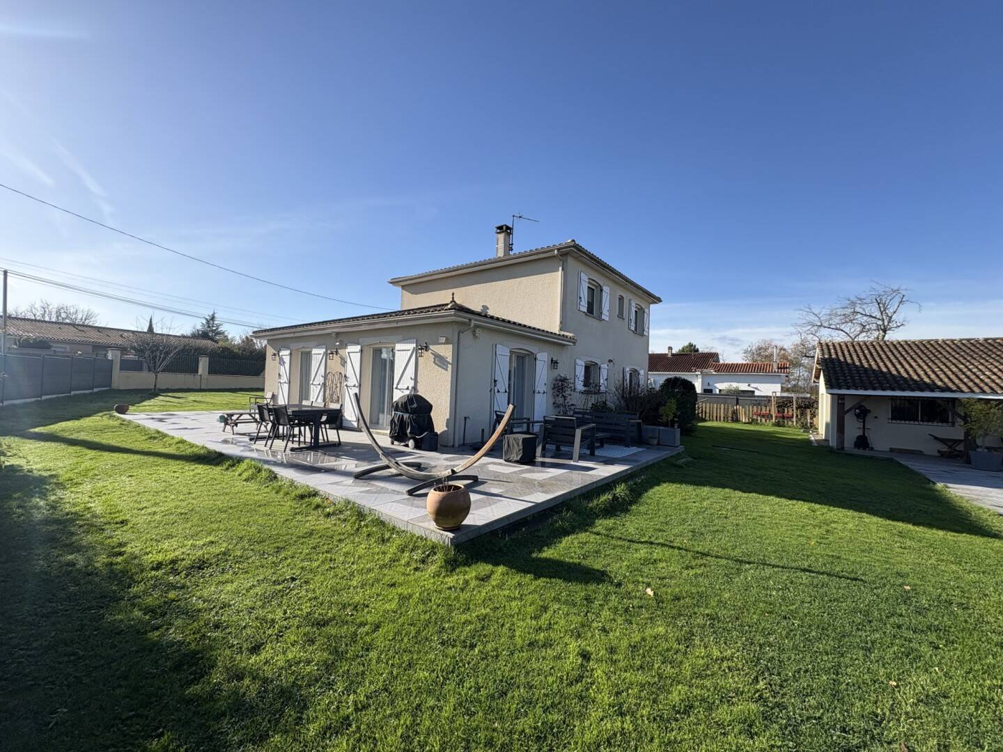 Maison à vendre, 227m², SAINT CAPRAIS DE BORDEAUX