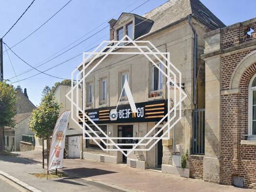 Immeuble à vendre 292 800 € 180 m² Noailles 60430