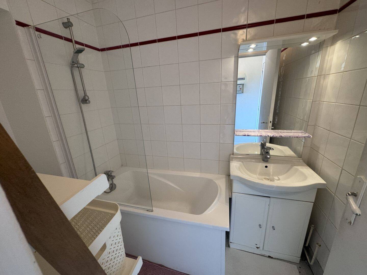 Maison à louer, 21m², COURBEVOIE