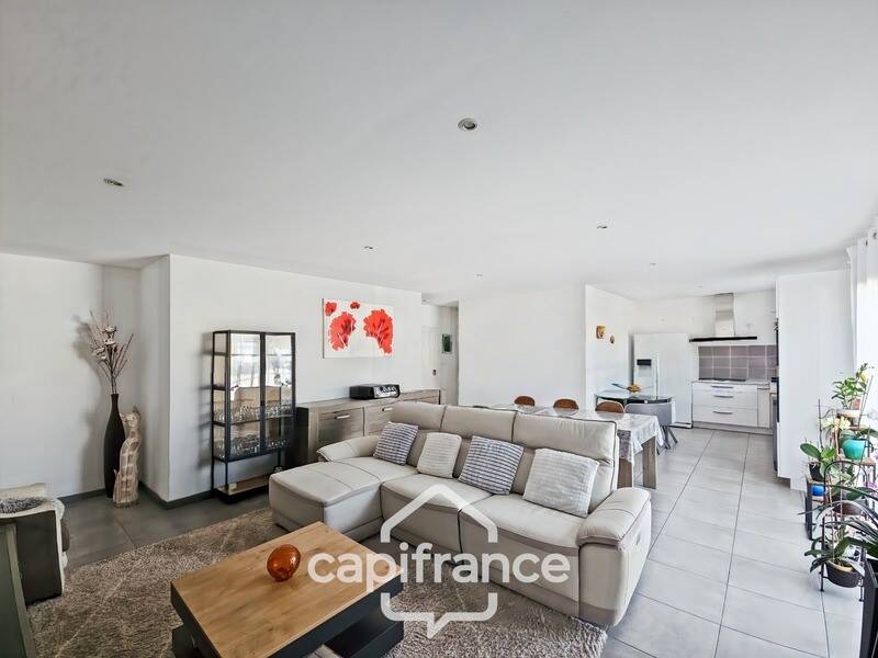 Maison à vendre, 88m², SAINTE LIVRADE SUR LOT