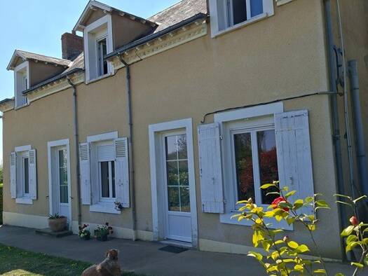 Maison à vendre 149 500 € 5 pièces 2 chambres 109 m² Fresnay-sur-Sarthe 72130
