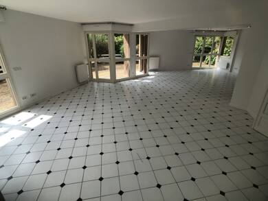 Duplex à louer 2 922 € 8 pièces 6 chambres 258,4 m² RDC/1 Haut Meylan Meylan 38240