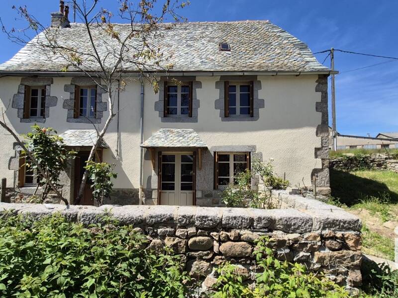 Maison à vendre, 110m², ENTRAYGUES SUR TRUYERE