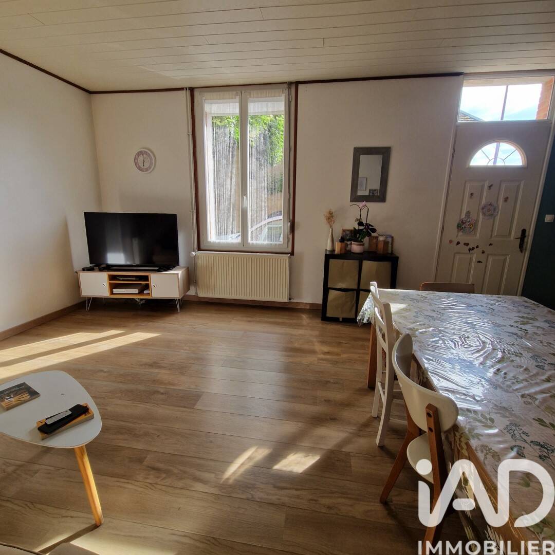Maison à vendre, 110m², SAINT AMAND SUR FION