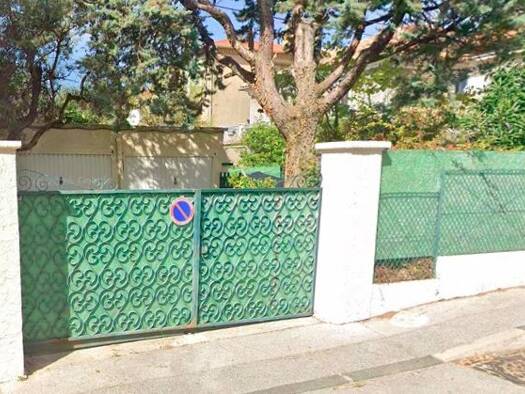 Parking à vendre 28 500 € 15 m² Toulon 83000
