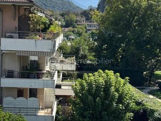 Duplex à vendre 419 000 € 5 pièces 4 chambres 110 m² Étage 3/3 Plaine du Pont Rouge Claix 38640