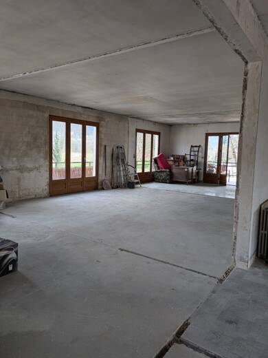 Espace bureau à louer 1 600 € 160 m² de bureaux Challes-les-Eaux 73190