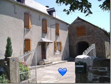 Maison à vendre 285 000 € 4 pièces 3 chambres 120 m² 3 750 m² de terrain Oloron-Sainte-Marie 64400