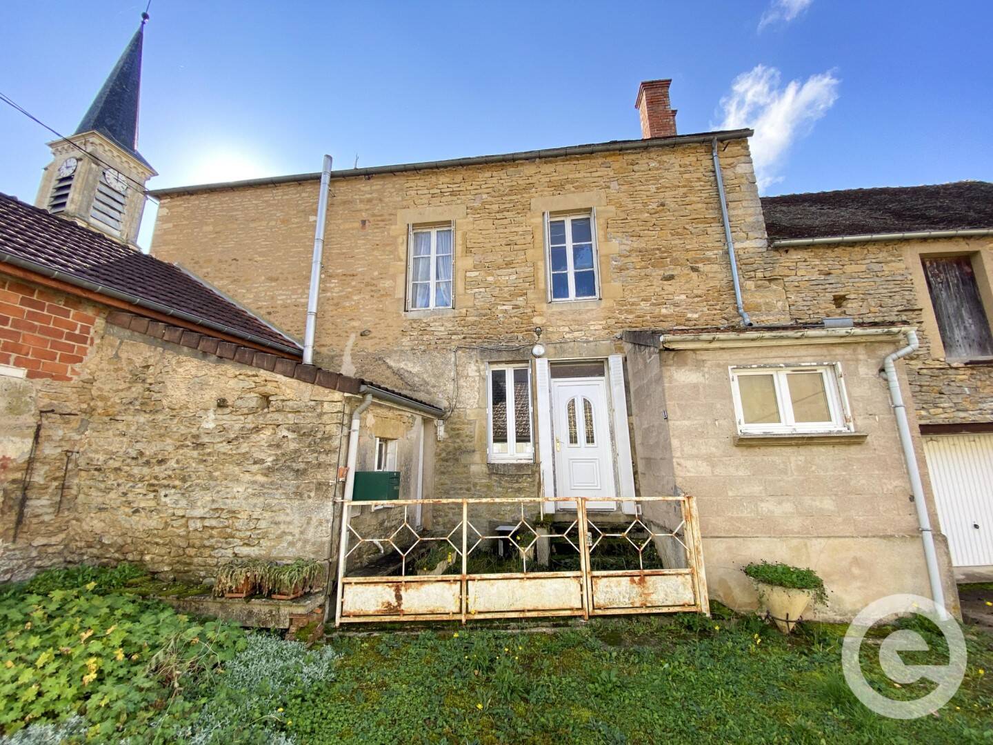 Maison à vendre, 117m², L'ISLE SUR SEREIN