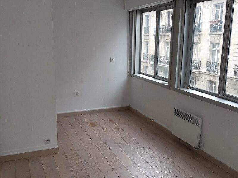 Maison à louer, 25m², PARIS 17E