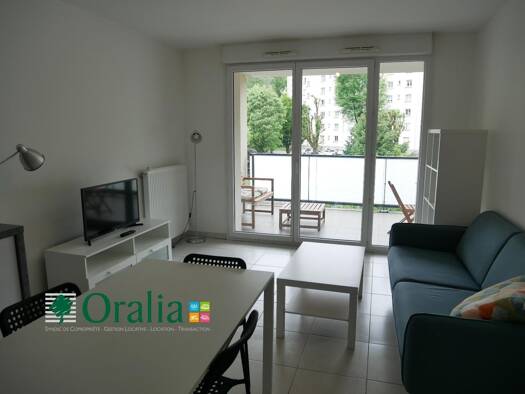 Appartement à louer 770 € 2 pièces 1 chambre 40,6 m² 2ème étage Gières 38610