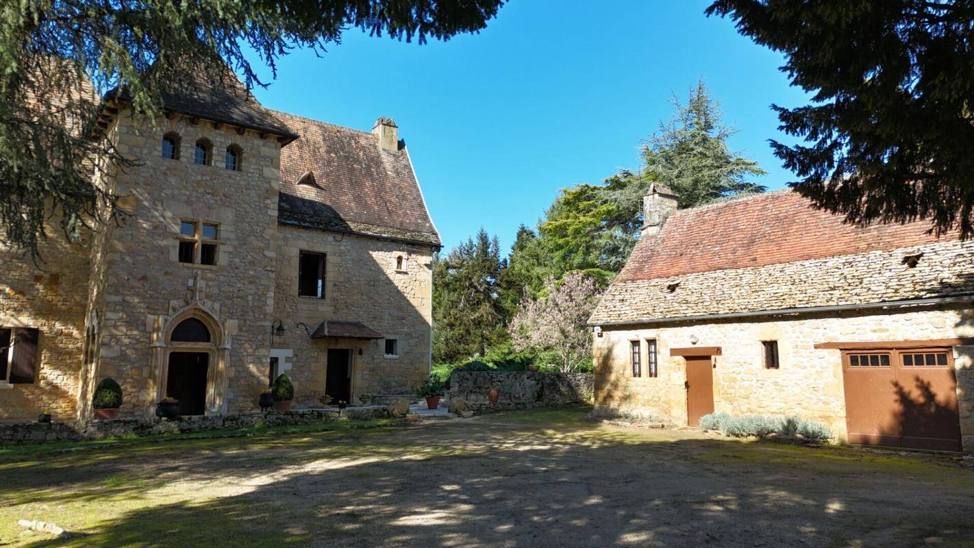 Maison à vendre, 245m², LA ROQUE GAGEAC