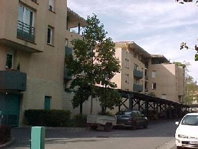 Appartement à louer 650 € 2 pièces 44,9 m² Étage 1/4 disponible à partir du 21/06/2025 Rangueil-Sauzelong-Pech David-Pouvourville Toulouse 31400