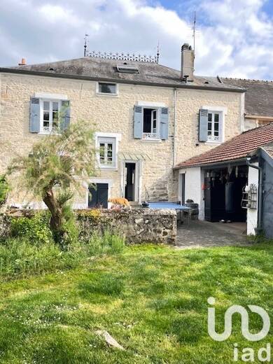 Maison à vendre 493 500 € 8 pièces 6 chambres 152 m² 828 m² de terrain Cély 77930