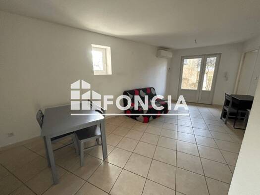 Appartement à louer 590 € 2 pièces 1 chambre 39,4 m² RDC Codolet 30200