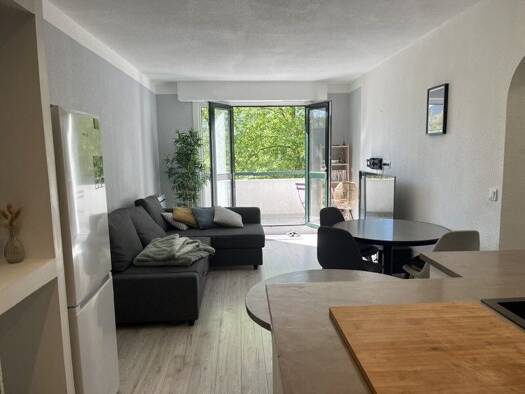 Appartement à vendre 228 300 € 2 pièces 1 chambre 46 m² Étage 1/3 Ascain 64310