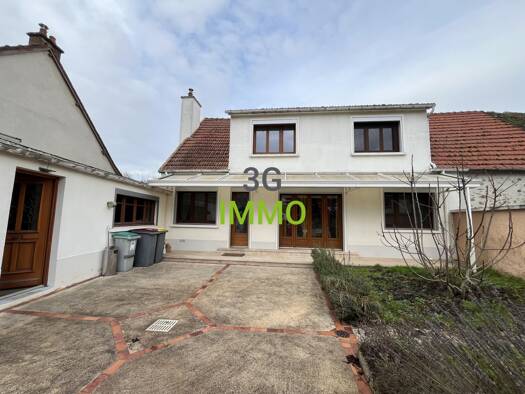 Maison à vendre 169 000 € 5 pièces 4 chambres 130 m² 1 229 m² de terrain Provins 77160