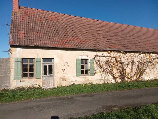 Ferme à vendre 108 000 € 5 pièces 3 chambres 88,3 m² 46 432 m² de terrain Précy 18140