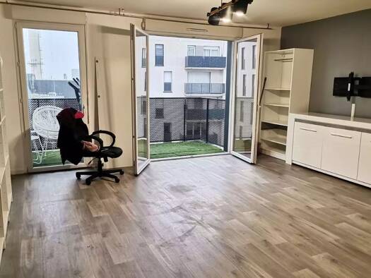 Appartement à louer 1 250 € 3 pièces 2 chambres 67 m² 4ème étage Saint-Jean-de-Beauregard 91940