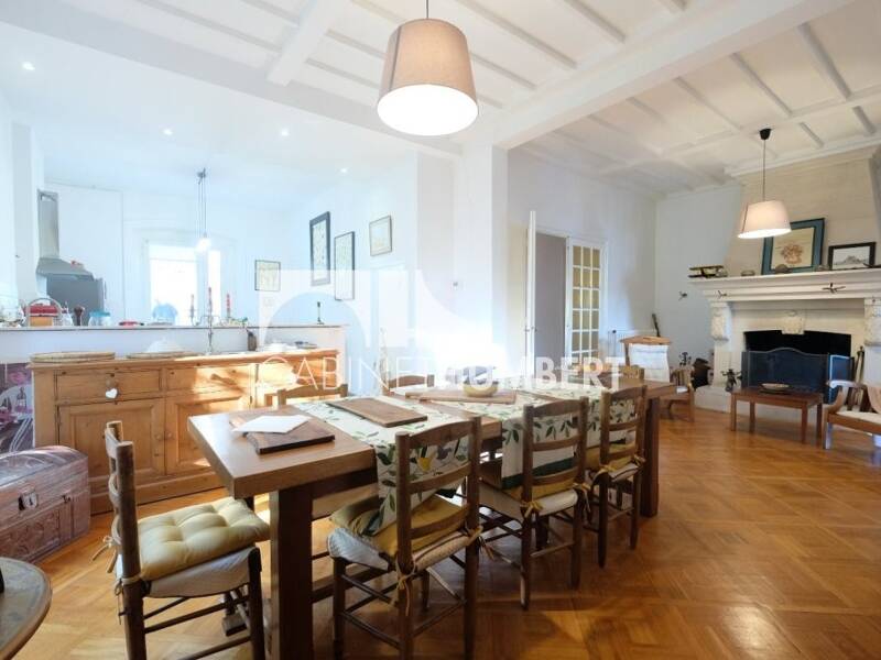 Maison à vendre, 275m², SAINT ETIENNE