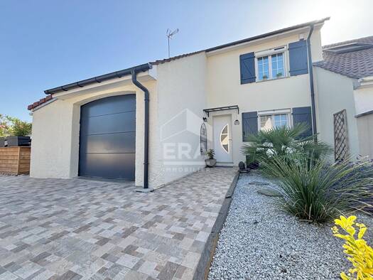 Maison à vendre 420 000 € 6 pièces 3 chambres 96 m² 367 m² de terrain Bois Notre Dame Pontault Combault 77340