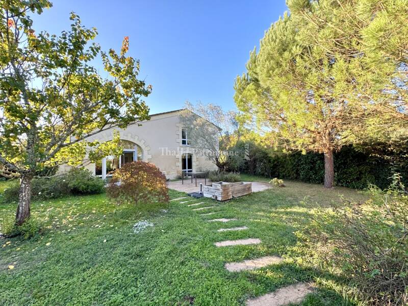 Maison à vendre, 250m², FARGUES SAINT HILAIRE