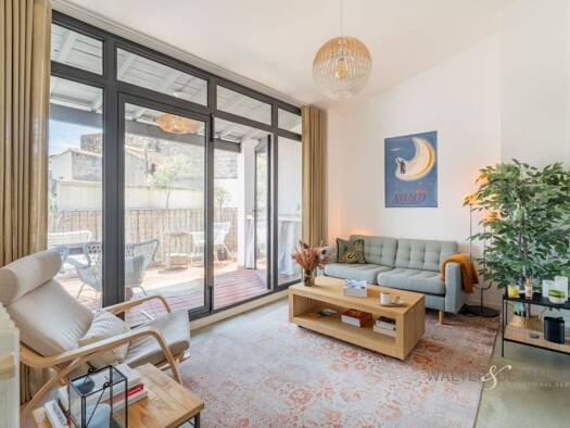 Maison de ville à vendre 595 000 € 7 pièces 5 chambres 130 m² Centre Ville-Cavalerie-Hauture Arles 13200