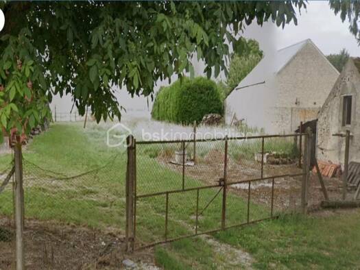 Terrain constructible viabilisé à vendre 39 950 € 711 m² de terrain Pussay 91740